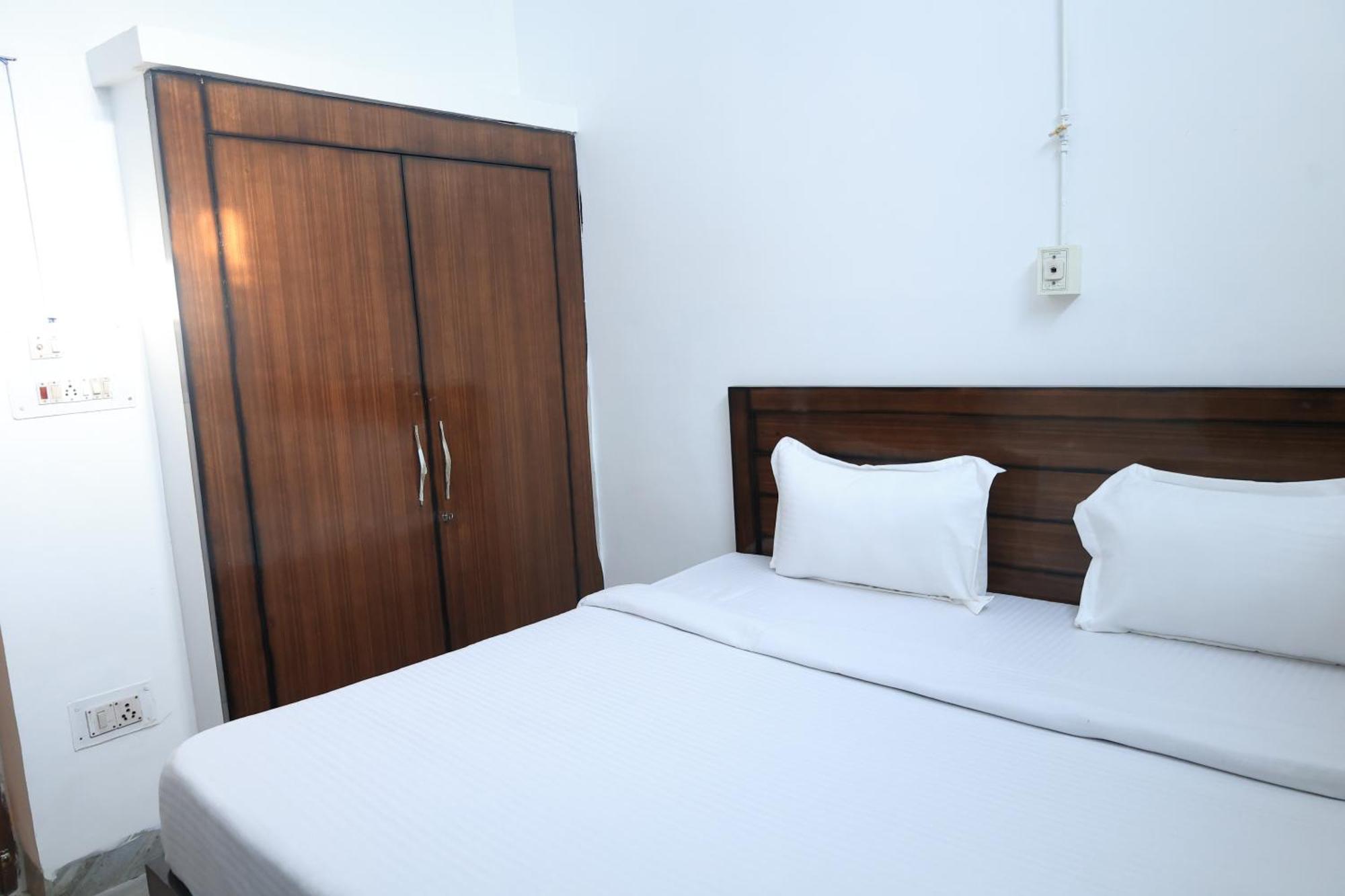 فندق Anmol Residency دهرادون المظهر الخارجي الصورة