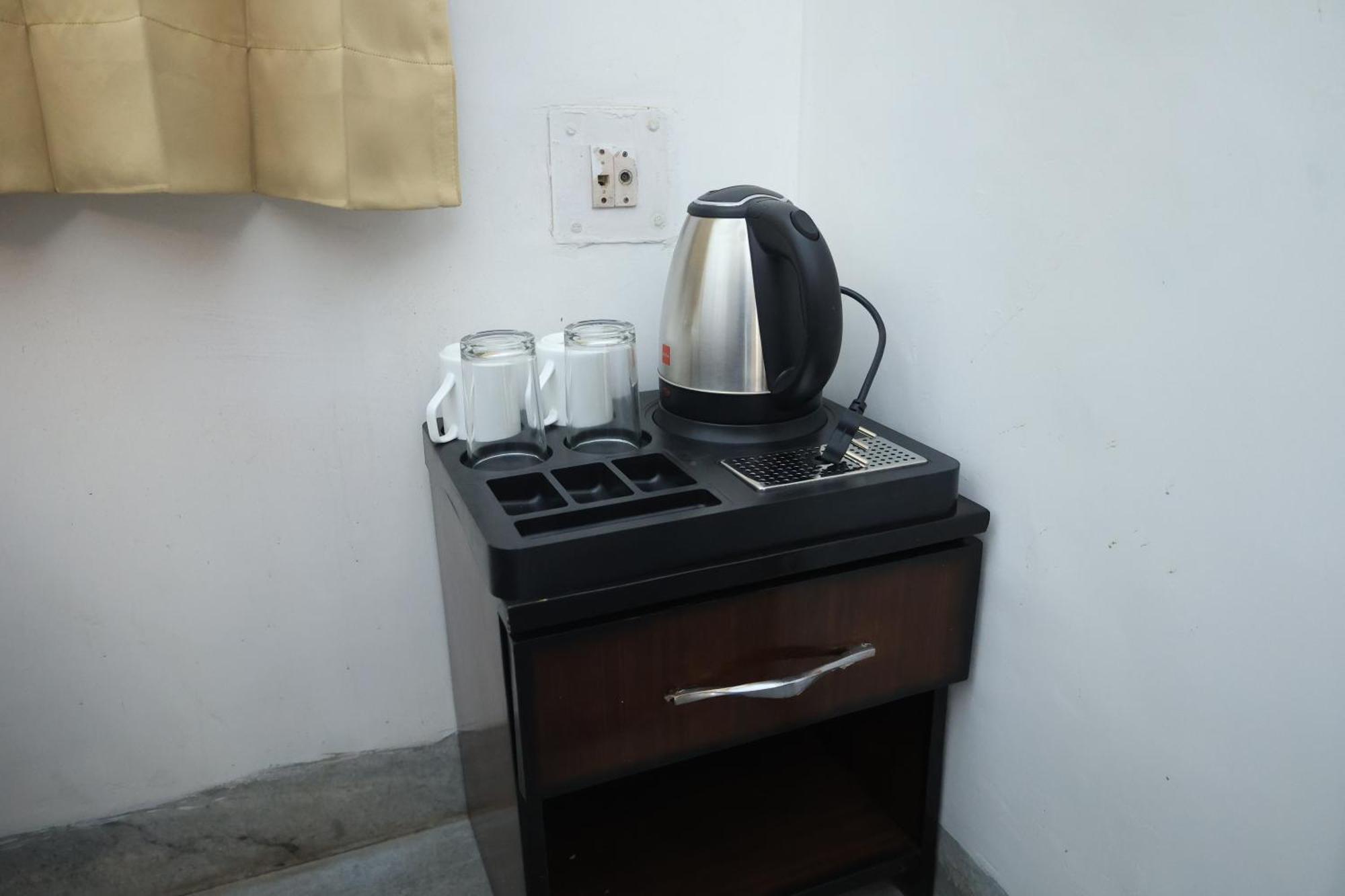فندق Anmol Residency دهرادون المظهر الخارجي الصورة
